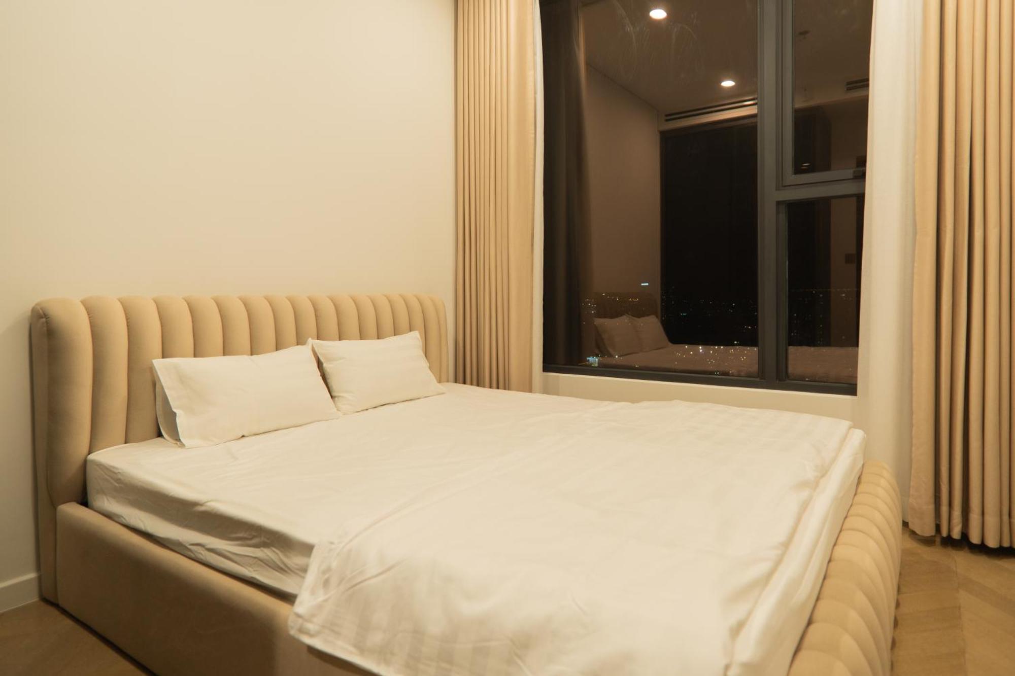 Luxury 2 Bedroom With View Apartment